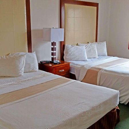 Americas Best Value Inn Zumbrota Extérieur photo