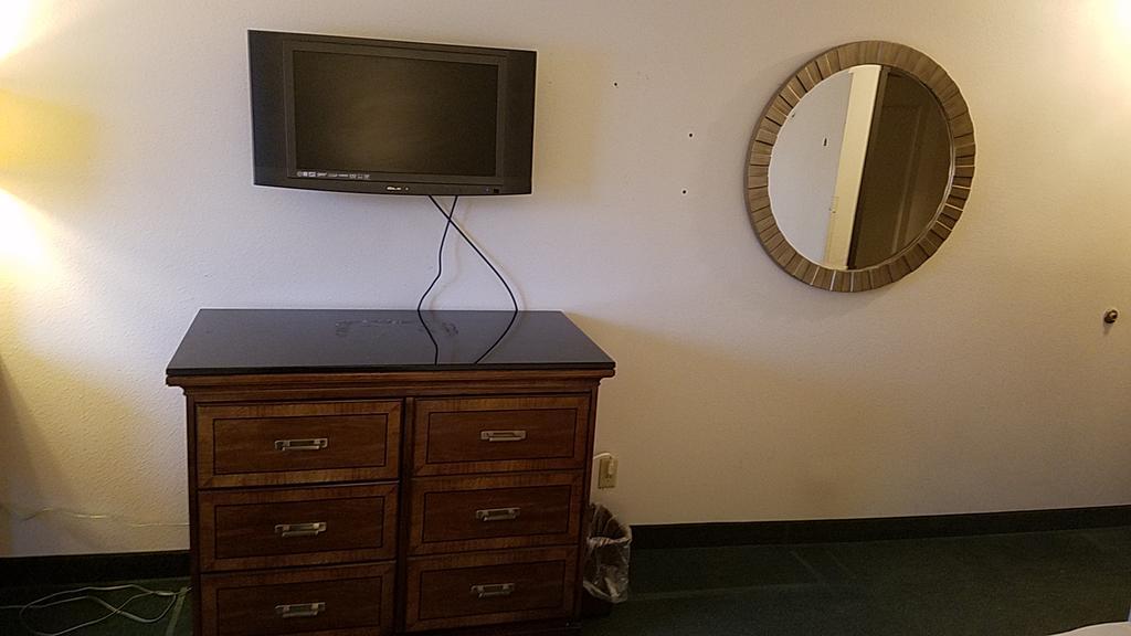 Americas Best Value Inn Zumbrota Extérieur photo