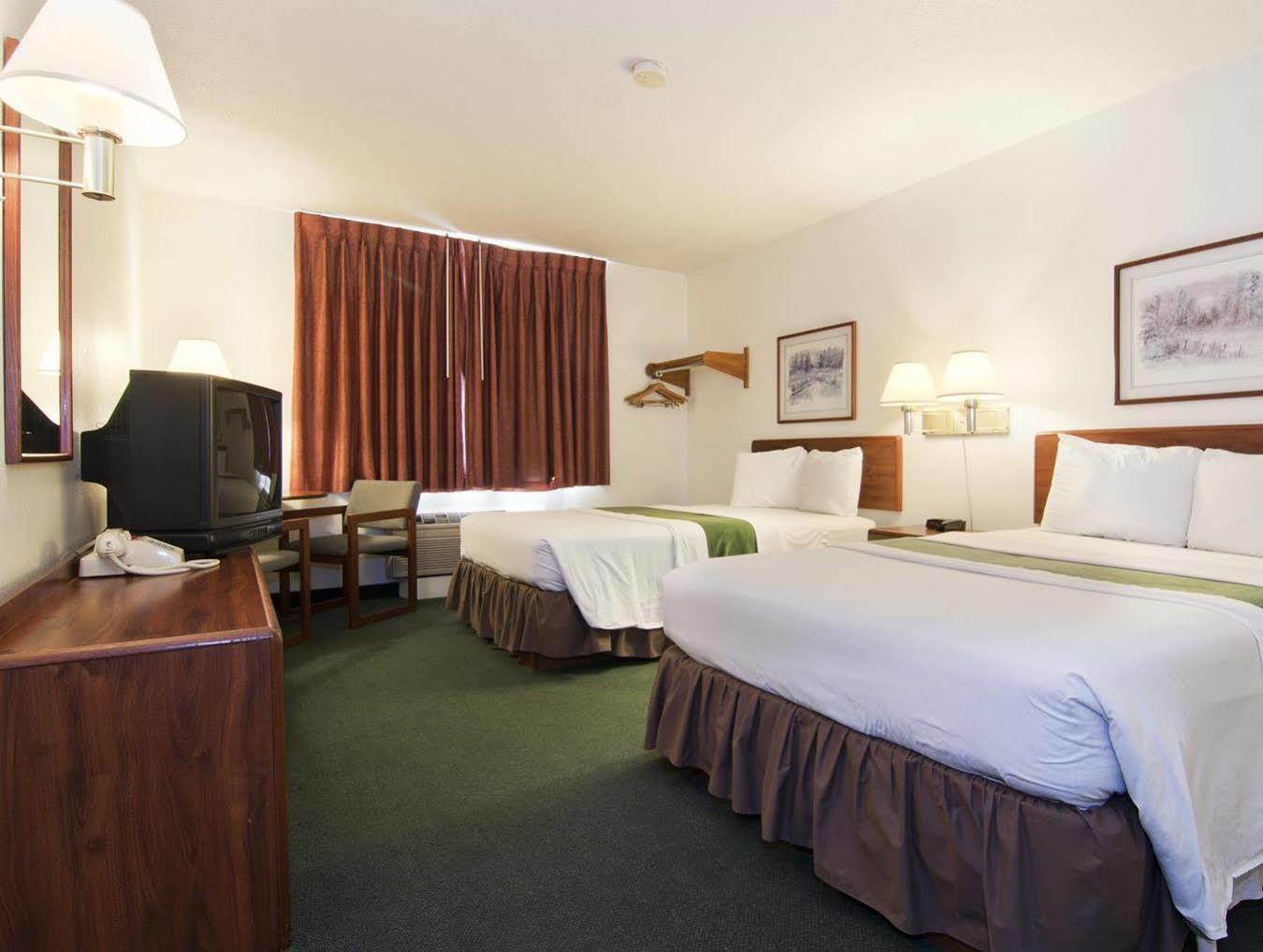 Americas Best Value Inn Zumbrota Extérieur photo