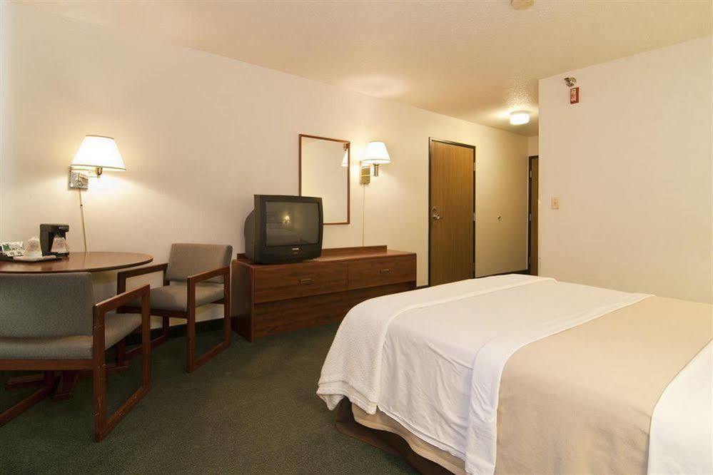 Americas Best Value Inn Zumbrota Extérieur photo